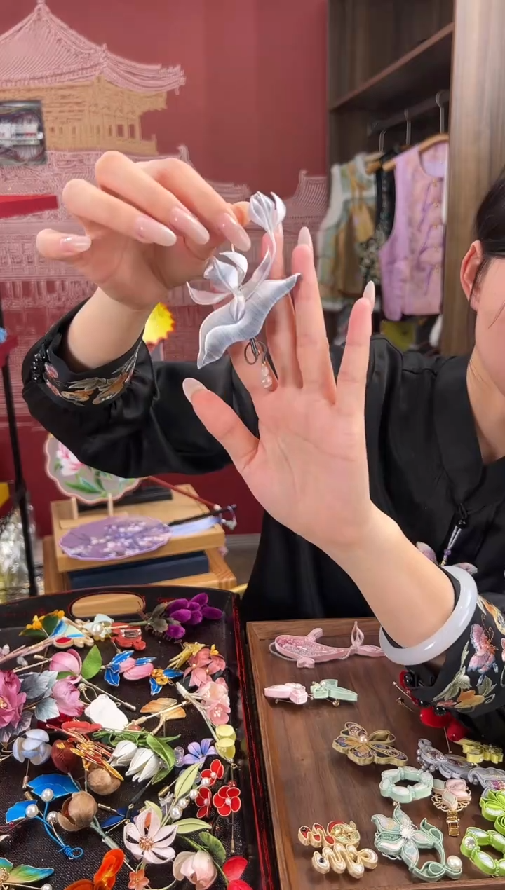 【闪购商品】刺绣苏绣世家非遗手工（胸针）  