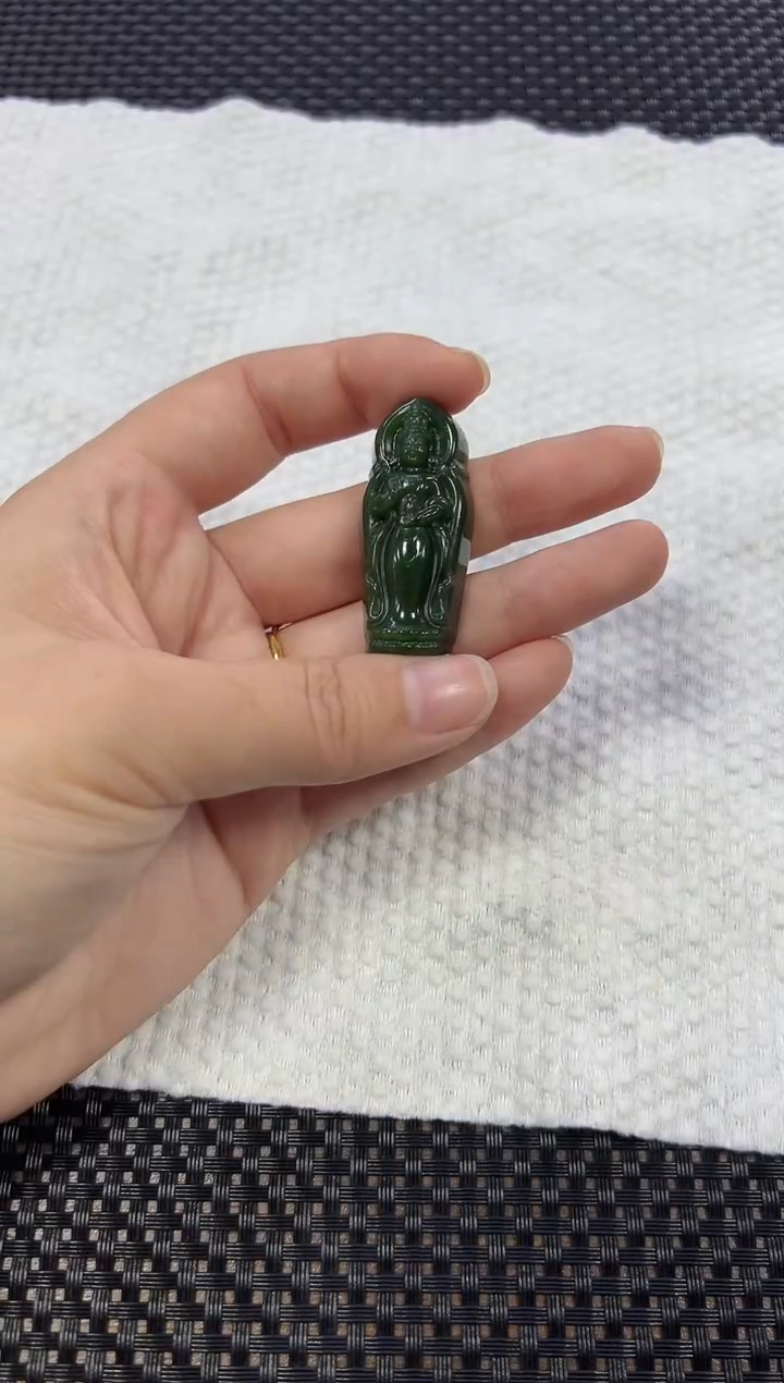 【闪购商品】和田玉挂件未镶嵌碧玉观音（多样性发一件）