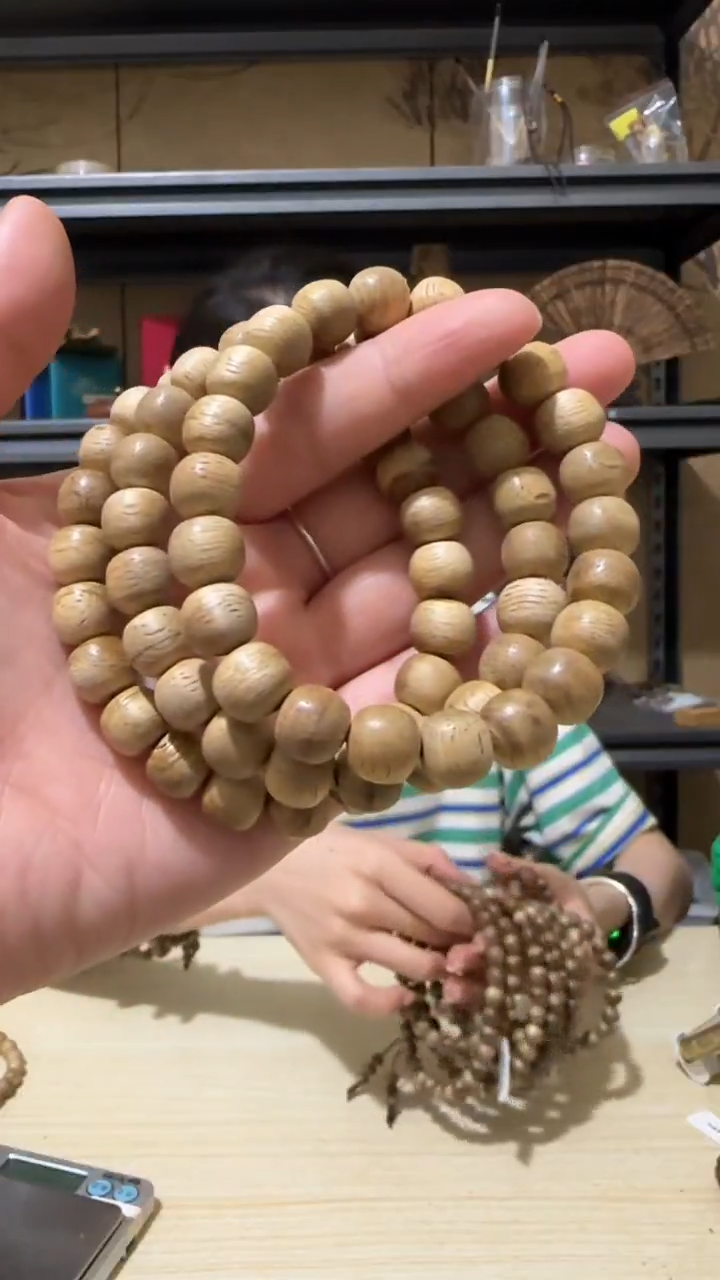 手串沉香4号加里曼丹野料手串多样性发一条卡10