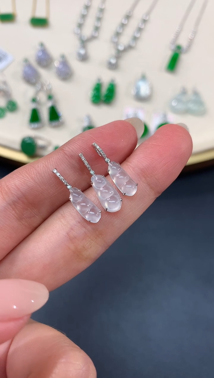 【闪购商品】翡翠吊坠(不含链)18K金镶嵌吊坠多样性发货一件A337|