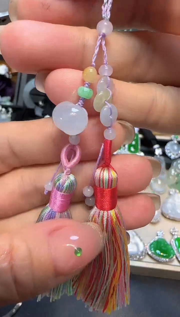 【闪购商品】翡翠挂件未镶嵌苹果