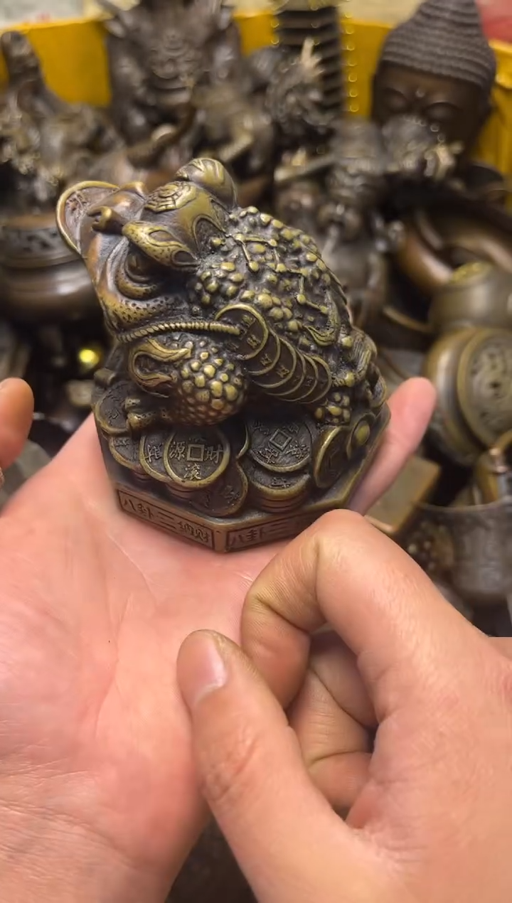 精美铜器，点击下单