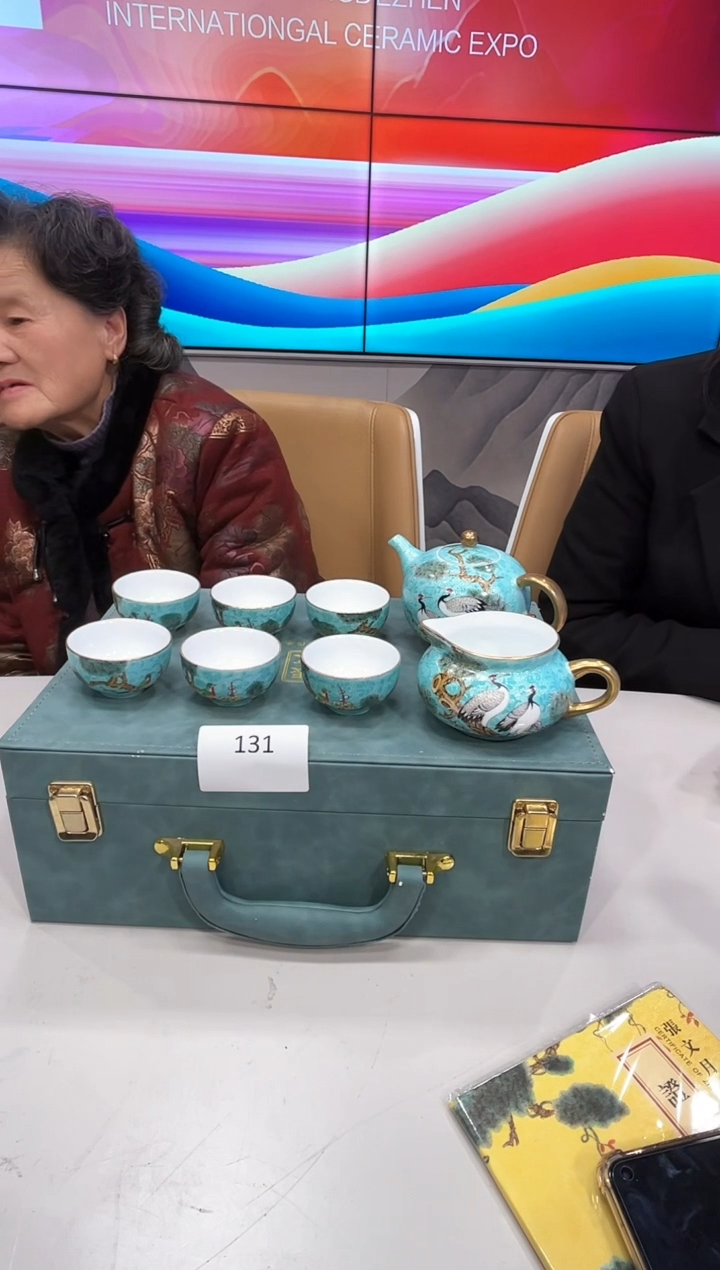 【闪购商品】其他松绿底扒花花鸟公道套装131