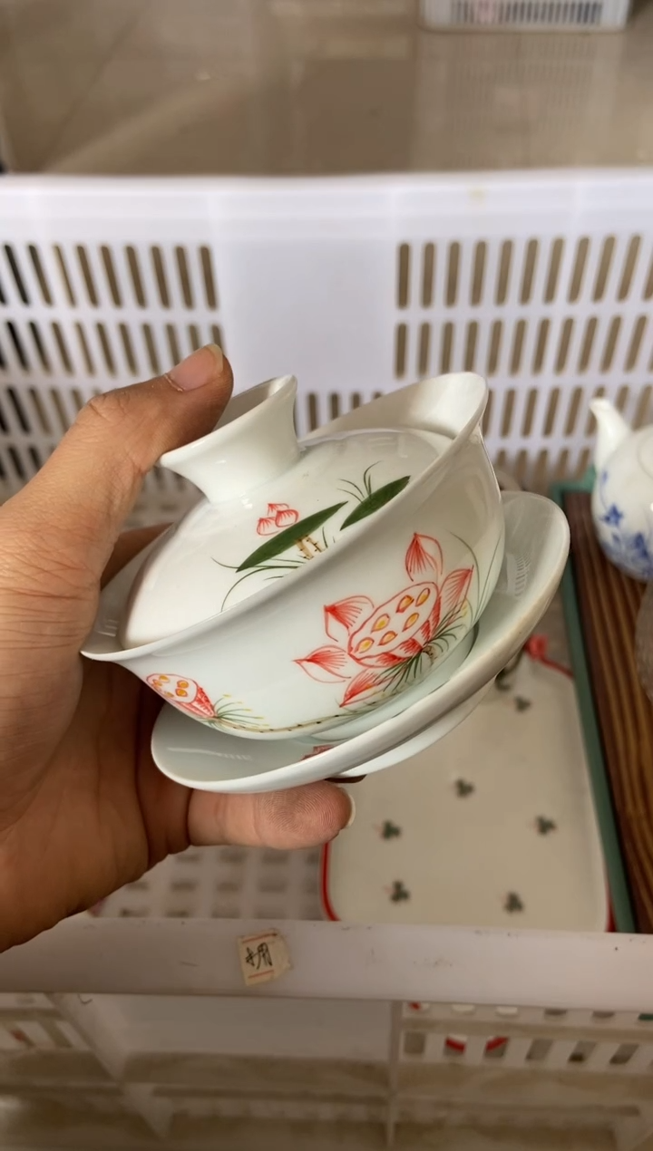 杯子陶无运费险有瑕疵的摄影的产品有使用过的痕迹有点脏介意勿拍