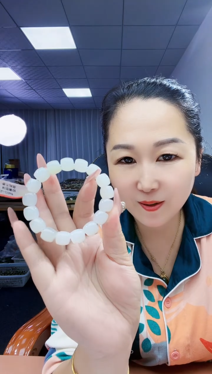 未镶嵌手串和田玉纯天然和田玉新疆且末天泰12