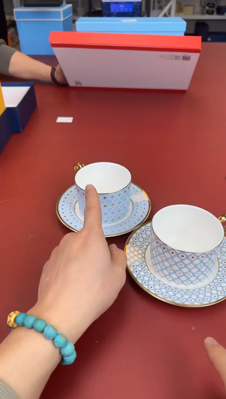 【闪购商品】瓷片新号开播全场漏@@H1785