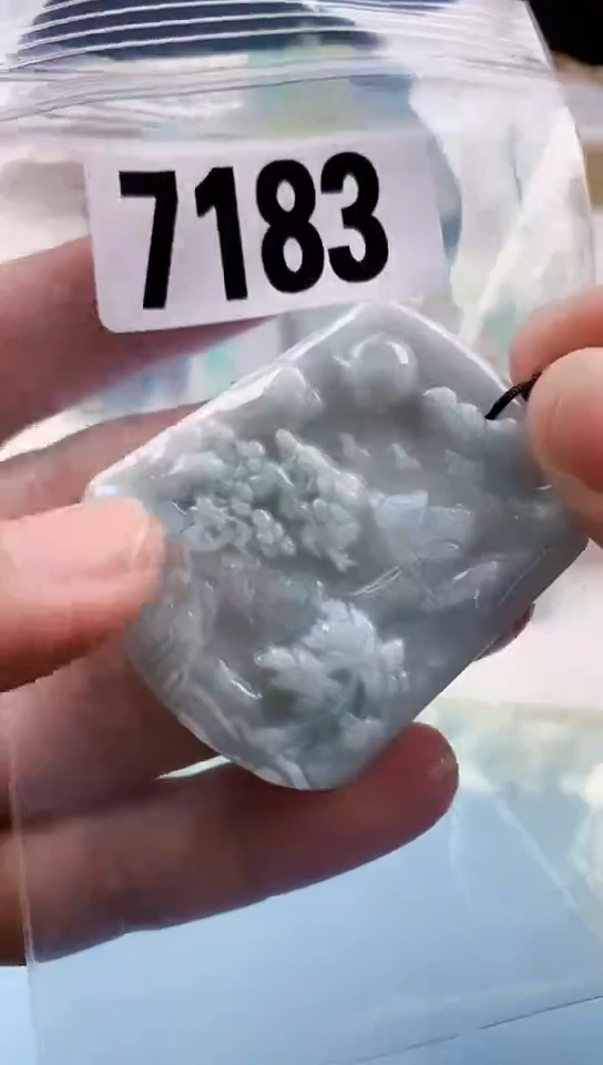 【闪购商品】翡翠挂件未镶嵌天然翡翠吊坠挂件