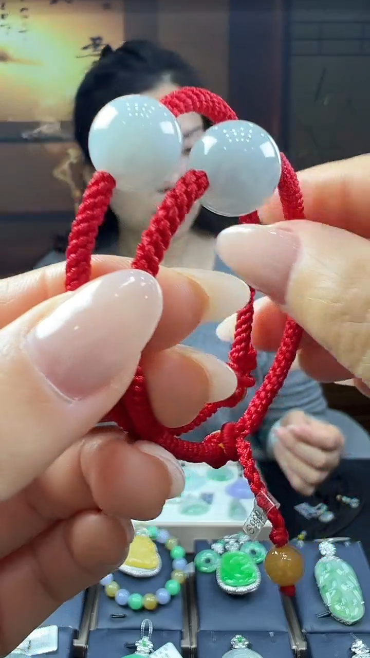 未镶嵌挂件翡翠圆珠手绳（多样性发其一）