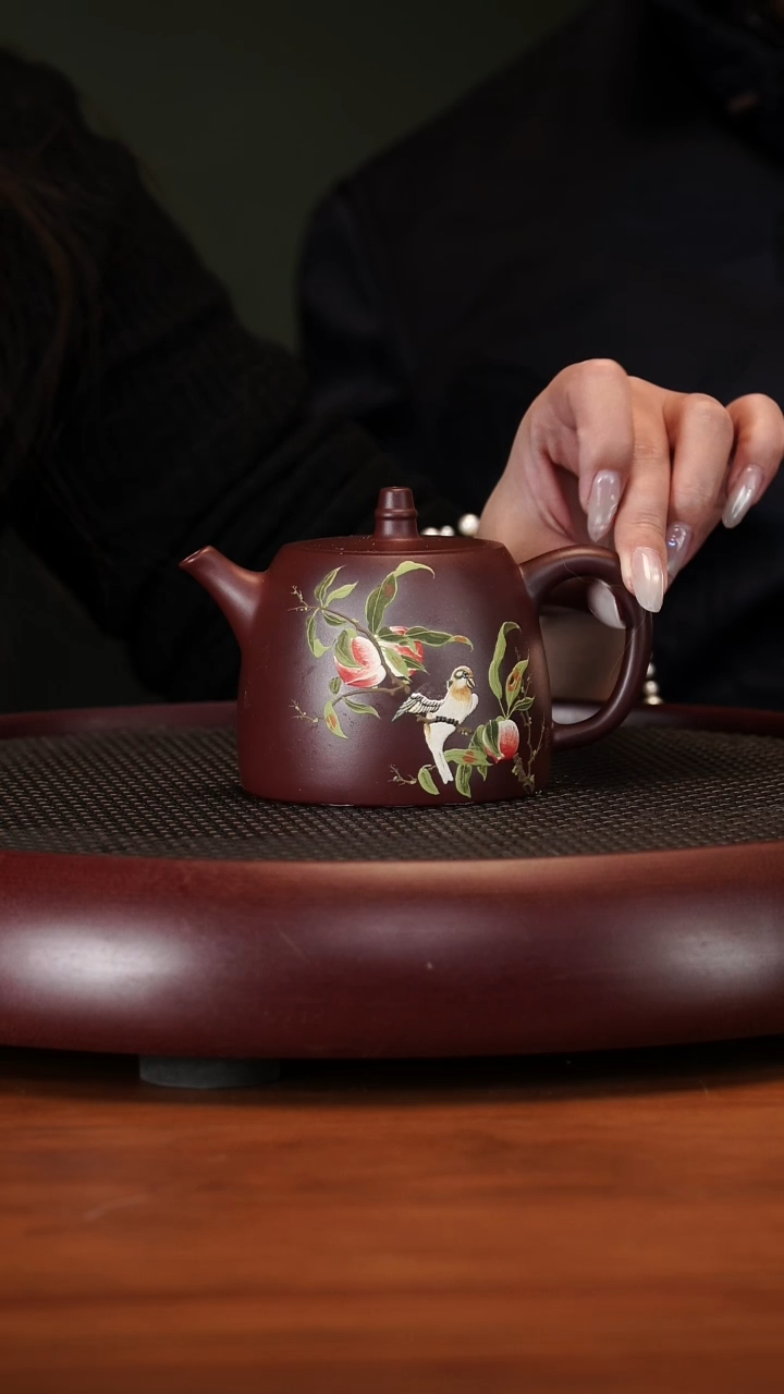 【闪购商品】紫砂茶壶2-38SDH泥绘汉铎龙血砂250cc