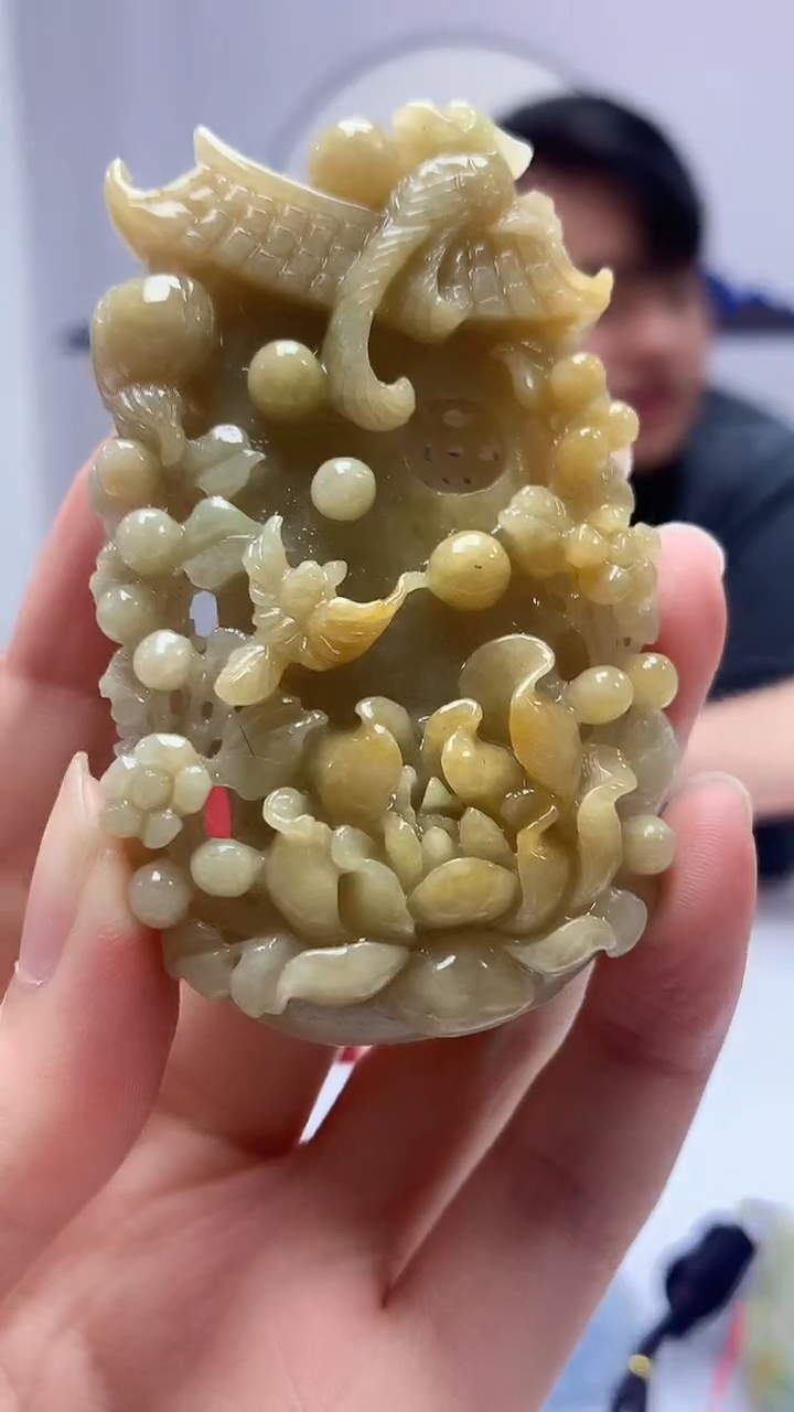 【闪购商品】定制翡翠未镶嵌5060zm-毛货挂件42