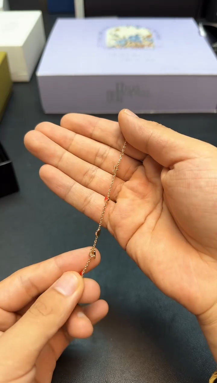 瓷片全新正品一件不留@@WE1251