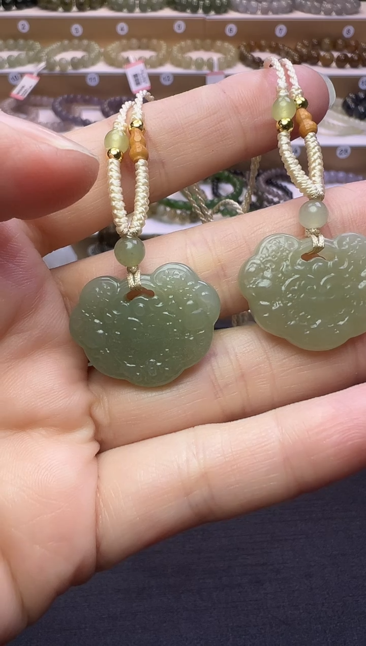 颈饰未镶嵌和田玉43号链接多样性发一