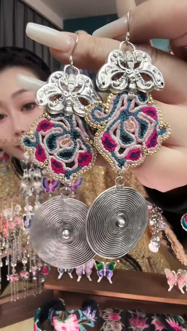 刺绣纯手工民族风刺绣耳环