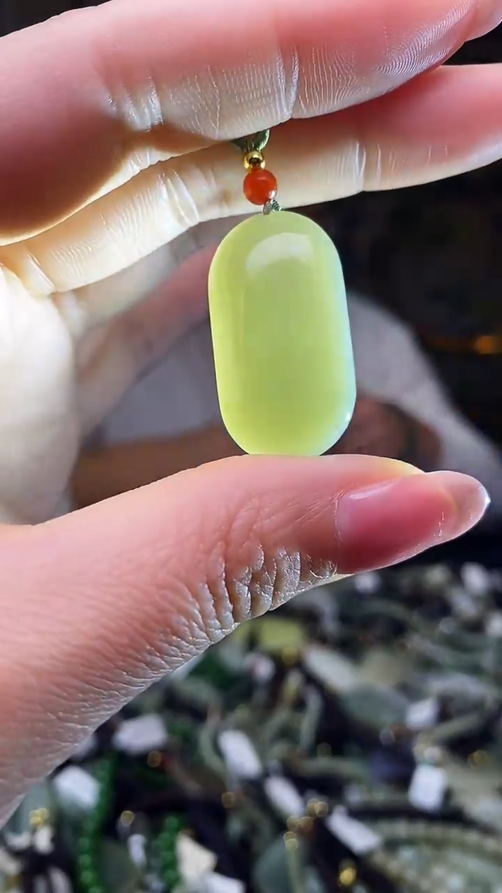颈饰未镶嵌和田玉多样性发货，拍一发一