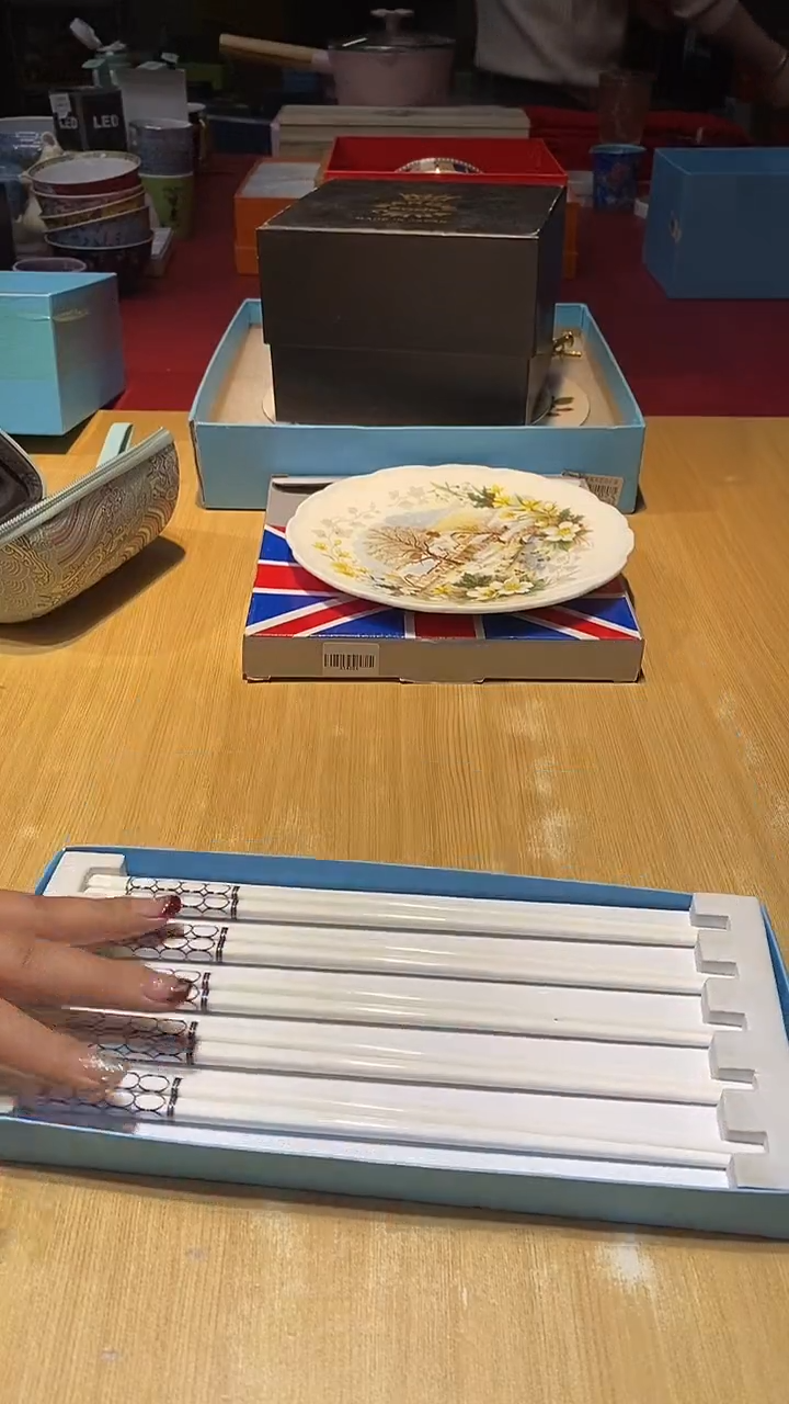 瓷片生活的本意是开心啊@@1