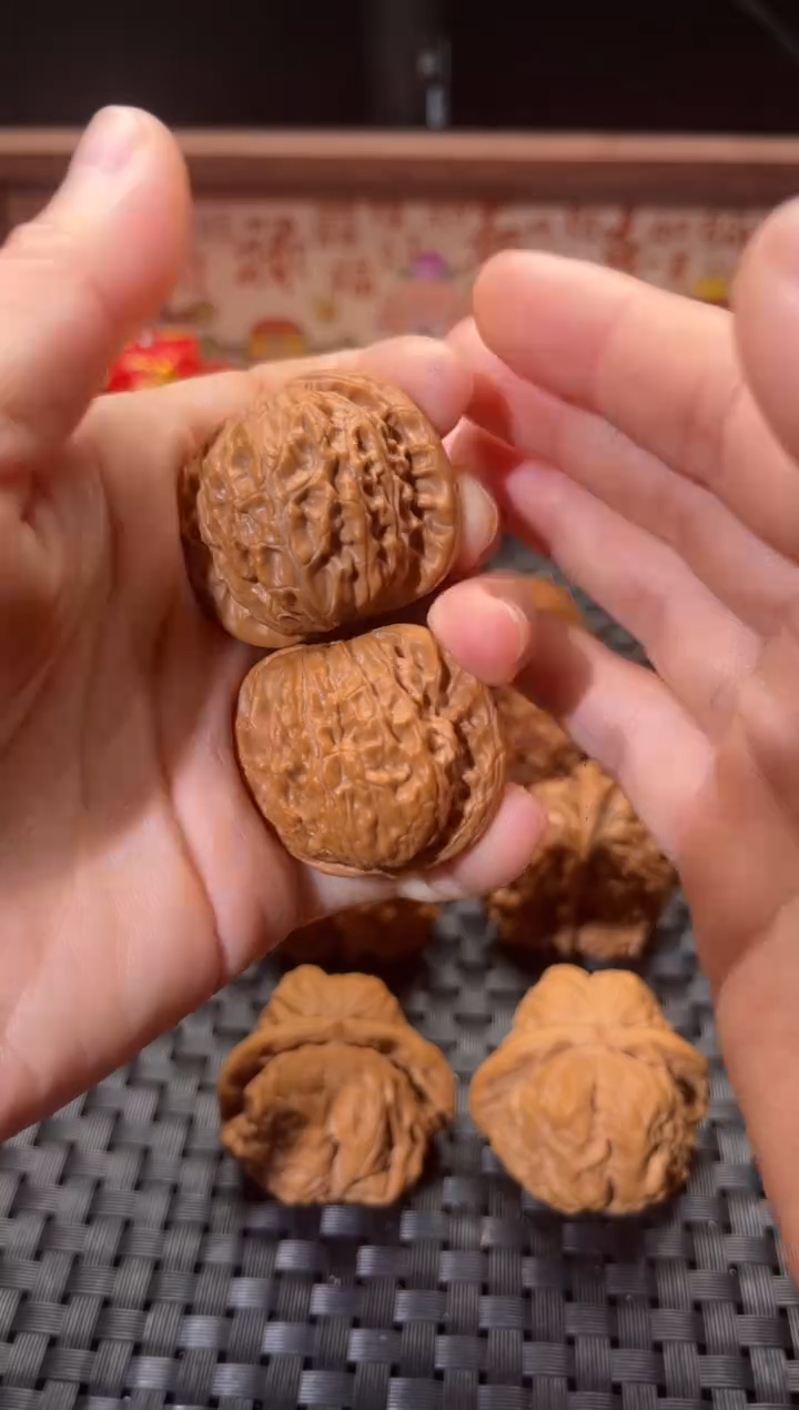 把件文玩核桃有瑕疵磨盘35