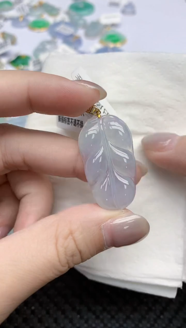 【闪购商品】翡翠颈饰18K金镶嵌天然翡翠A货