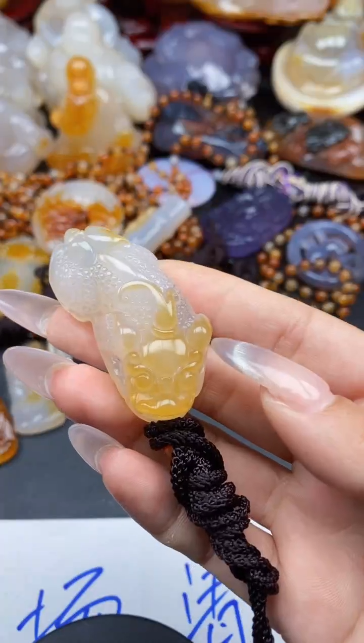 【闪购商品】玛瑙/玉髓颈饰未镶嵌ll