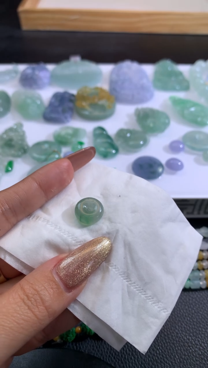 【闪购商品】定制翡翠未镶嵌翡翠