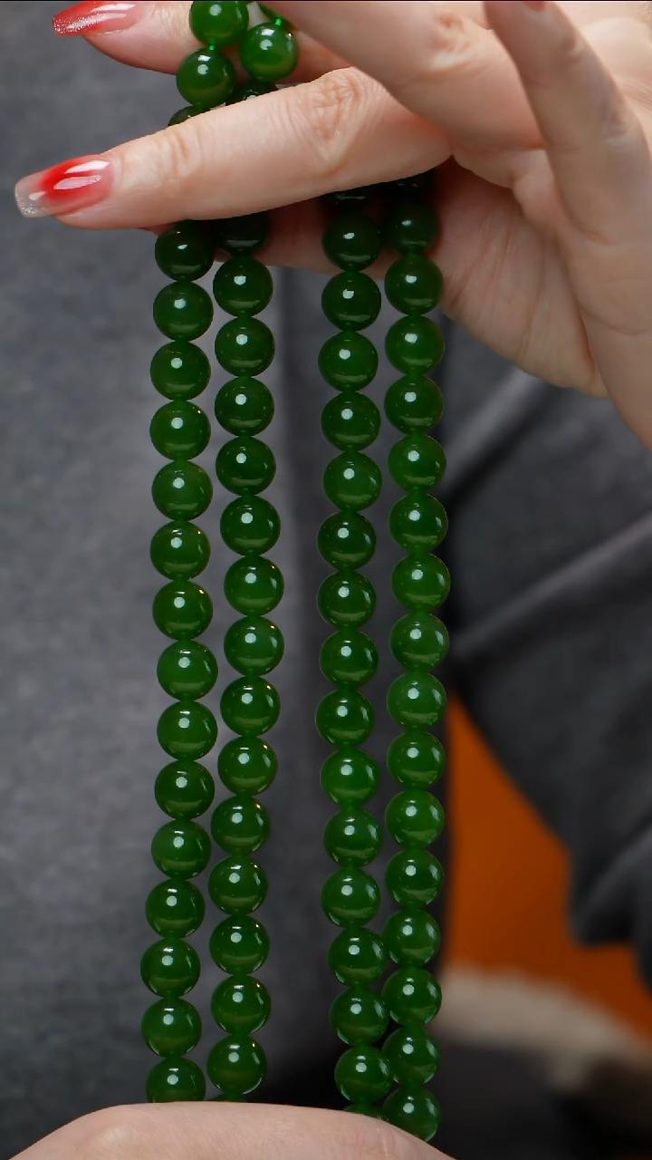 毛衣链未镶嵌和田玉（碧玉）静**?碧玉毛衣链卡10mm 多样性发其一