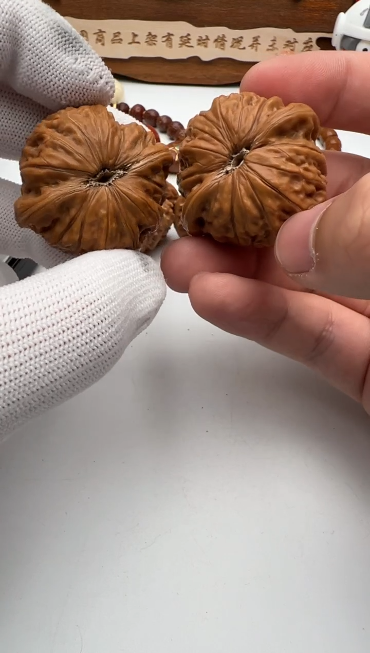 【闪购商品】文玩核桃把件文玩核桃