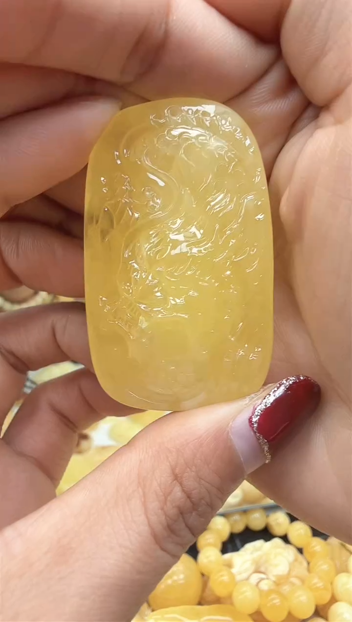 【闪购商品】琥珀裸石未镶嵌挂坠