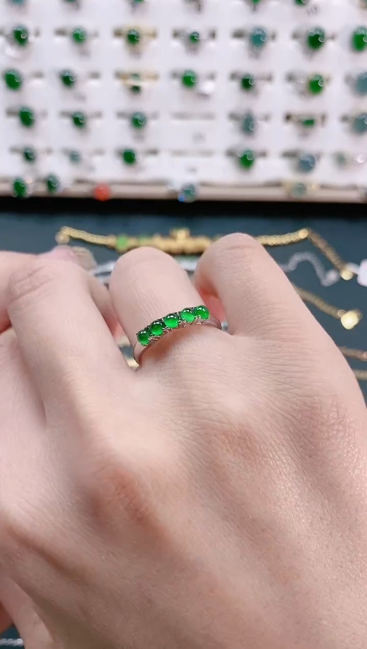 【闪购商品】翡翠戒指银S925镶嵌天然翡翠