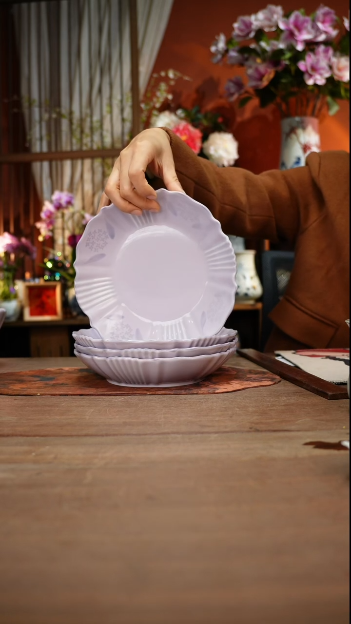 当代高温釉下彩手绘陶瓷餐具