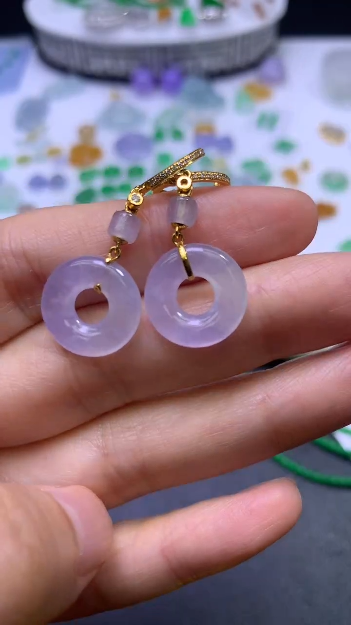 18K金镶嵌定制翡翠18K金镶嵌 定制翡