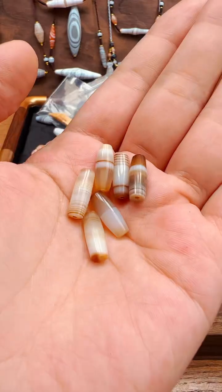 【 肖钟出品 】配珠随发1颗