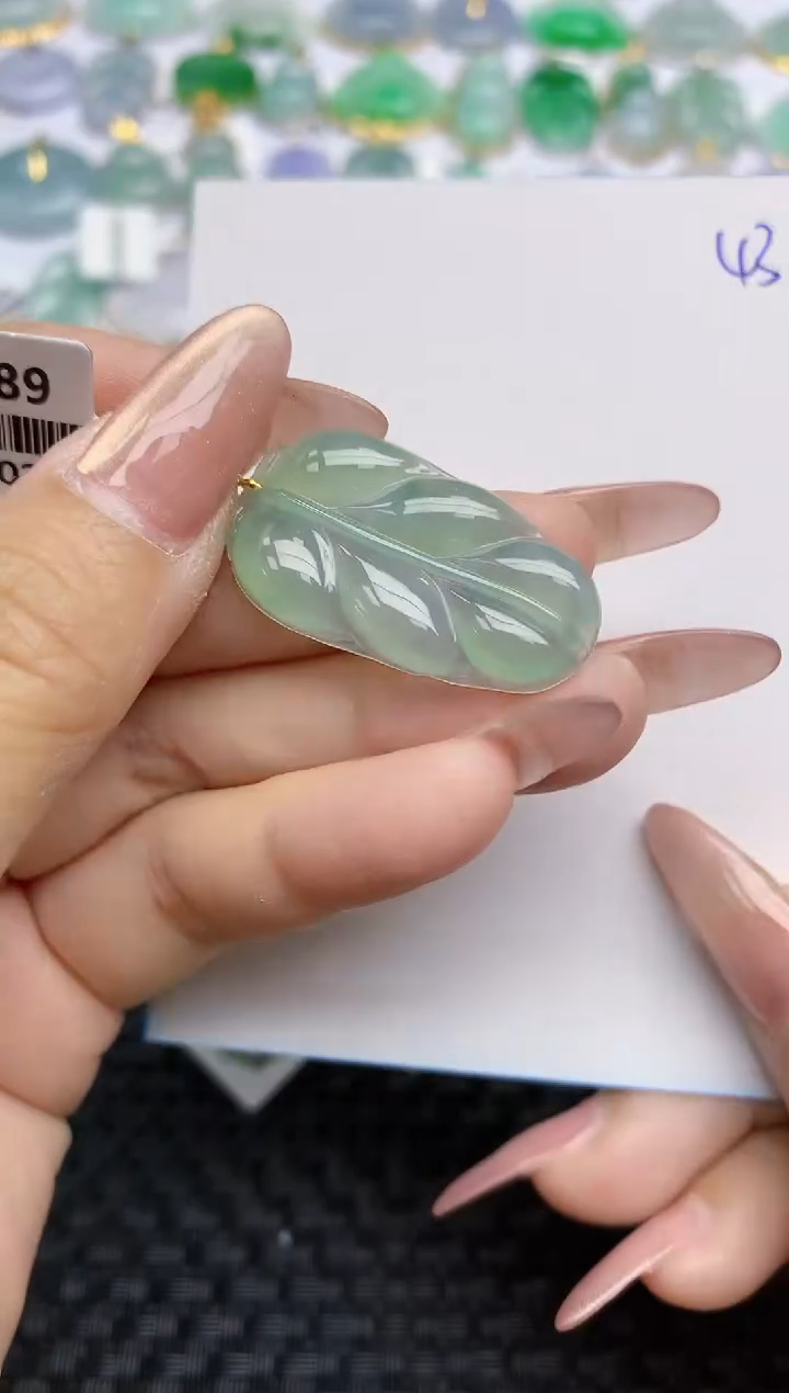 【闪购商品】翡翠颈饰18K金镶嵌天然A货翡翠 43