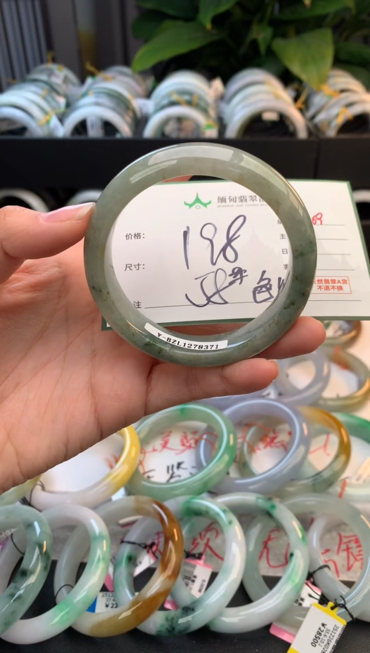 未镶嵌定制翡翠钰*毛货需精细抛光+多样性拍1发1