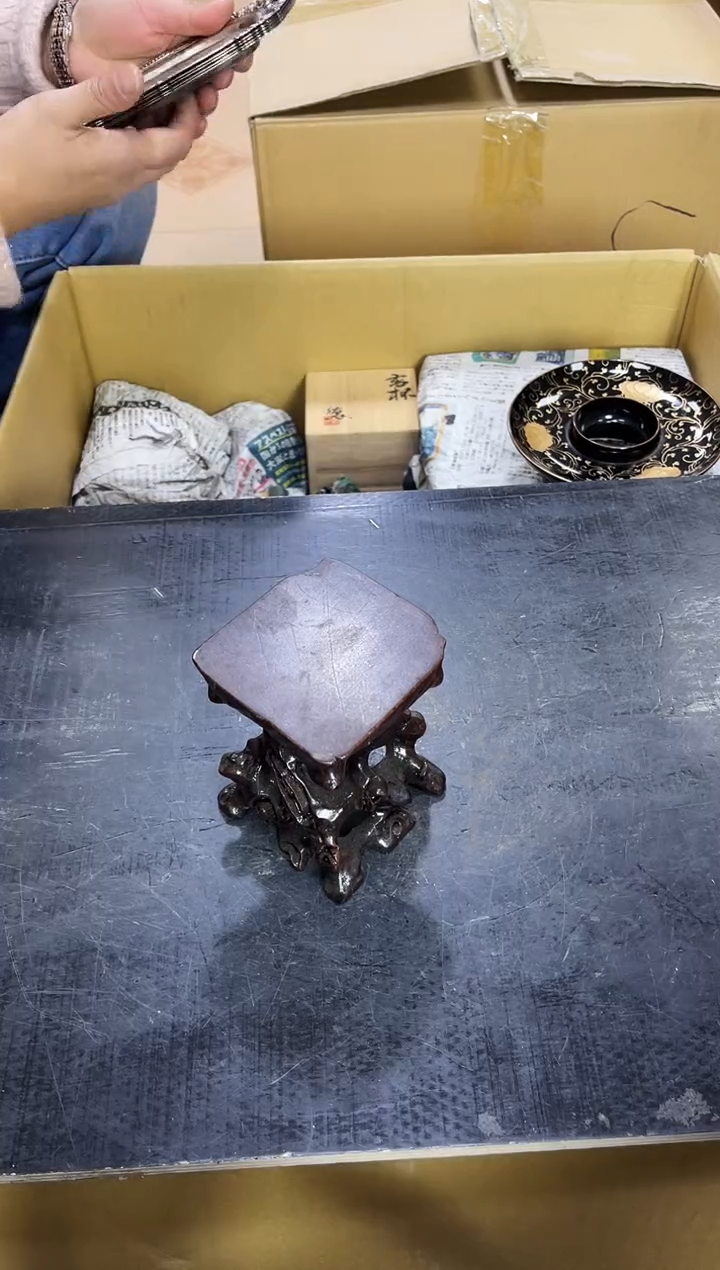 如图所示 阁集工艺品