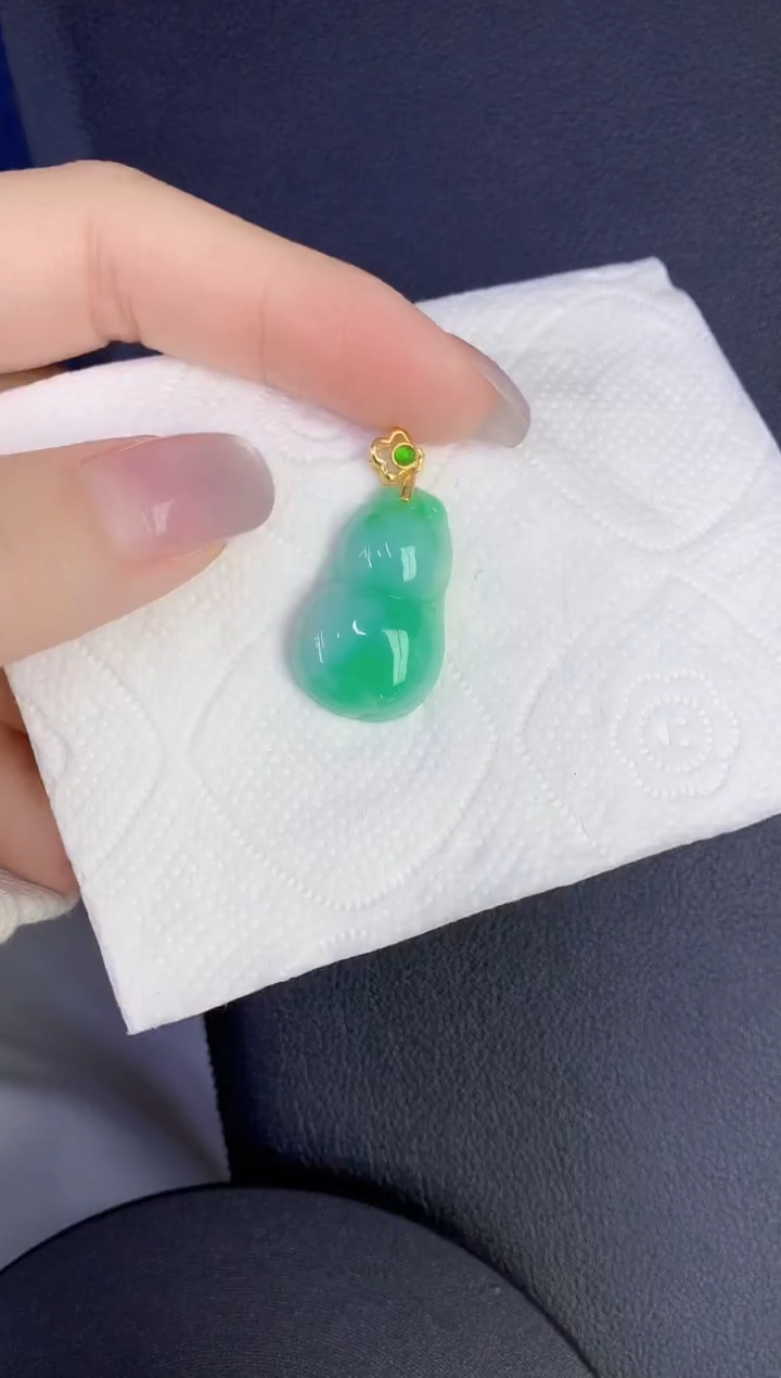 颈饰未镶嵌翡翠缅甸天然翡翠A货