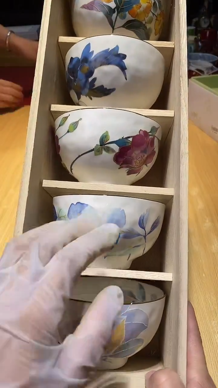 瓷片生活的本意是开心啊@@1
