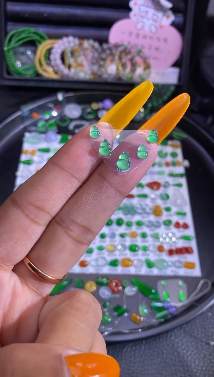 未镶嵌挂件翡翠葫芦