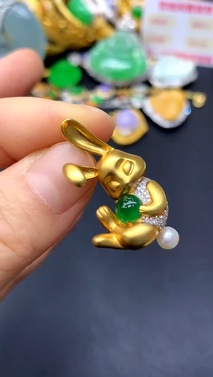 颈饰18K金镶嵌翡翠258-中国好珍宝