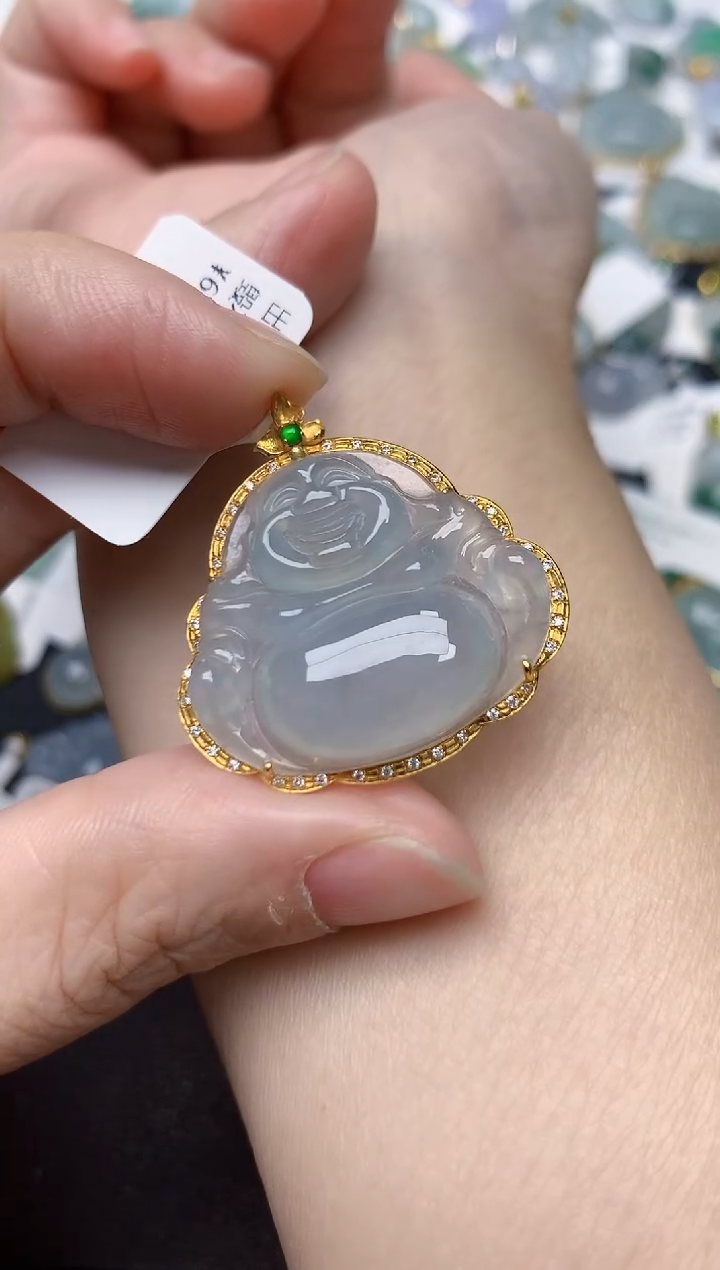 颈饰18K金镶嵌翡翠天然缅甸A货翡翠