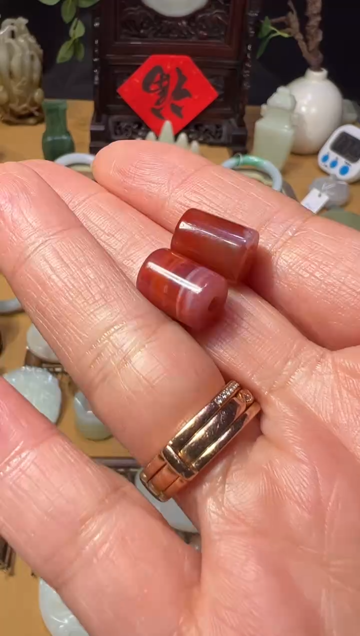 【闪购商品】和田玉XHM-玛瑙珠子一对