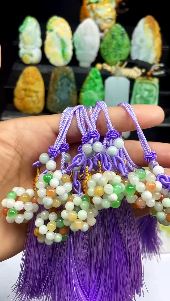 【闪购商品】翡翠颈饰未镶嵌翡翠A货