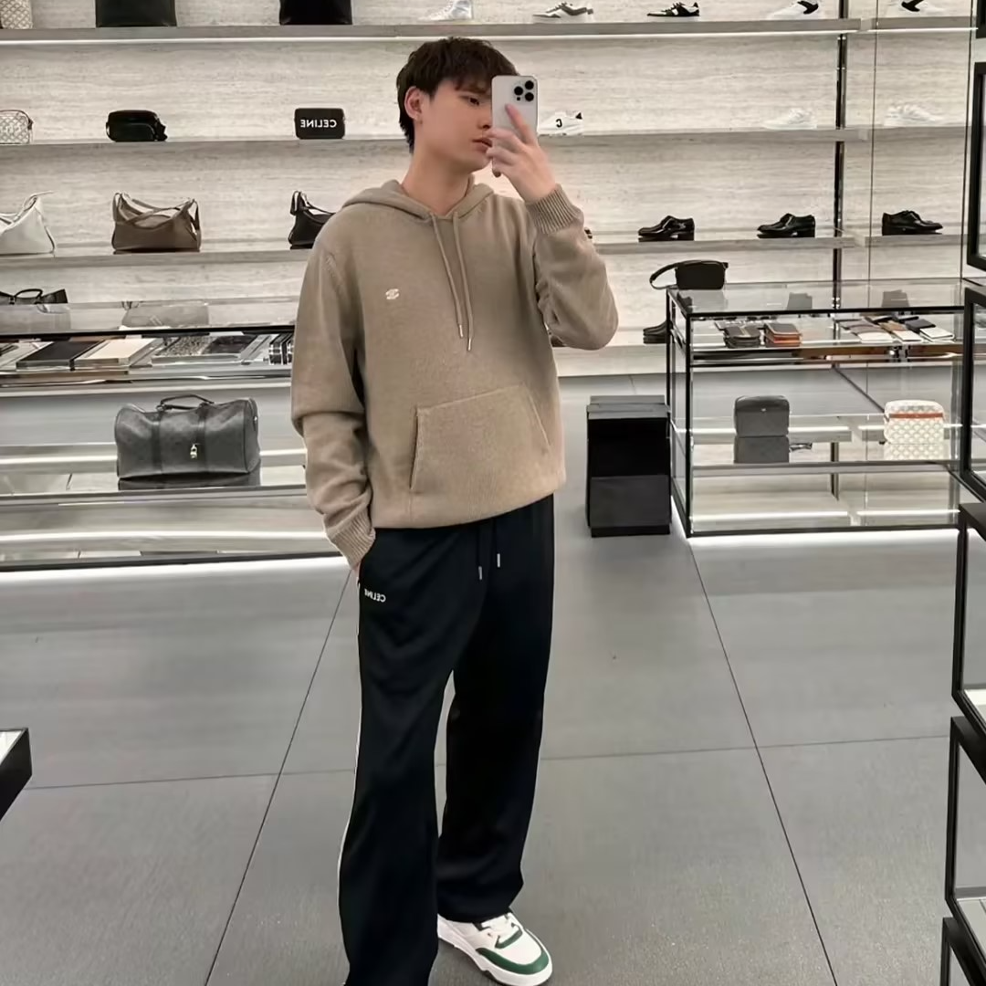 未使用 DIOR/迪奥 Dior迪奥男士卡其色连帽卫衣 124771