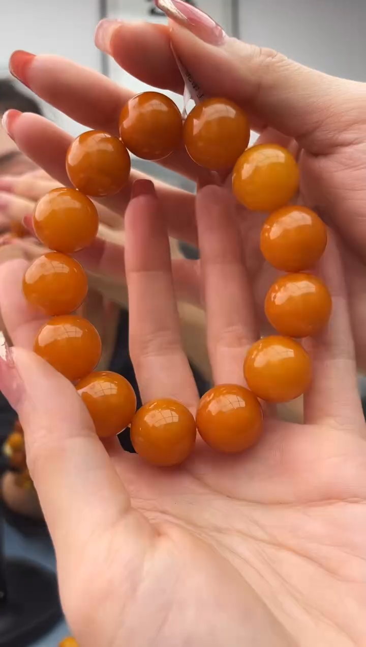 【闪购商品】蜜蜡珠宝奇石未镶嵌假一罚十，036.17