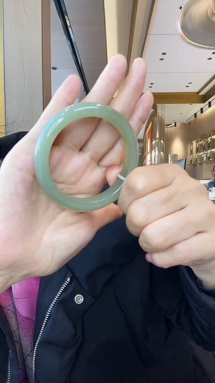 【闪购商品】和田玉手镯未镶嵌尔雅镯57