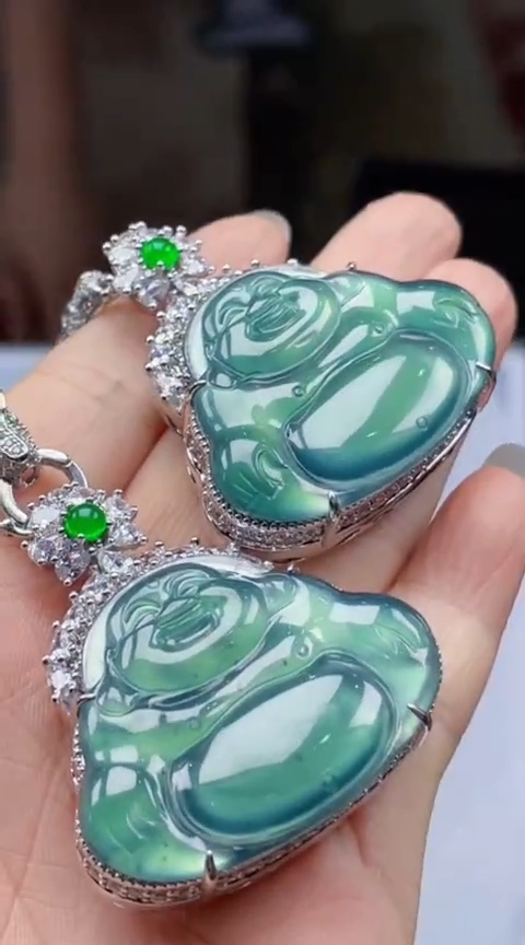 翡翠未镶嵌颈饰多样性发货 (只发一件) *MC149