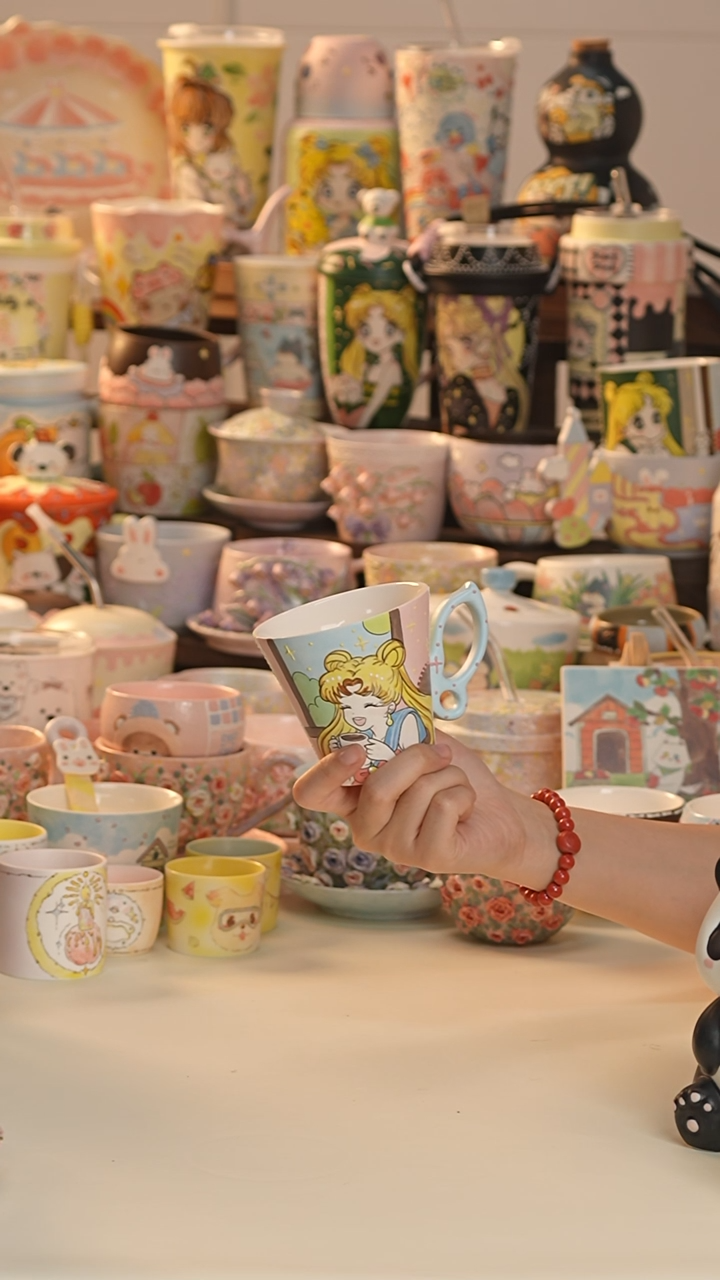 其他景德镇釉下彩手绘设计师款陶瓷