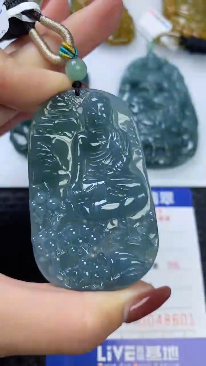 【闪购商品】翡翠颈饰未镶嵌11111111111111111