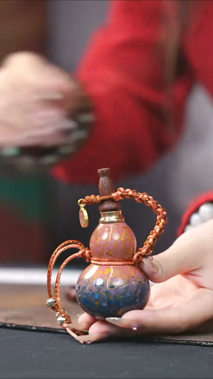 【闪购商品】WK128漆艺精致小手捻(开口）