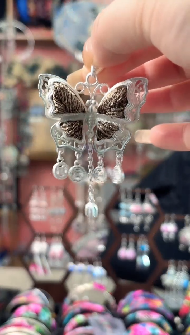 艺枝独绣手工饰品207