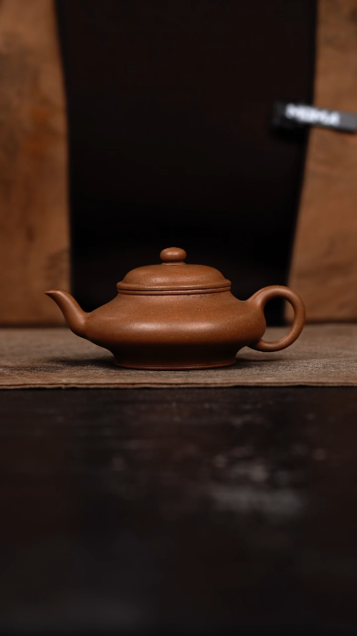 【闪购商品】紫砂茶壶黄龙山段泥虚扁80cc