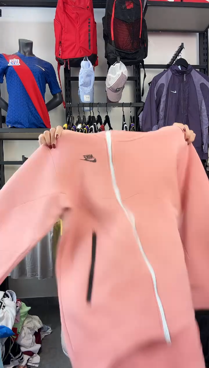 126  ·编码 瑕疵款以直播间过款为准 尺码·165 L